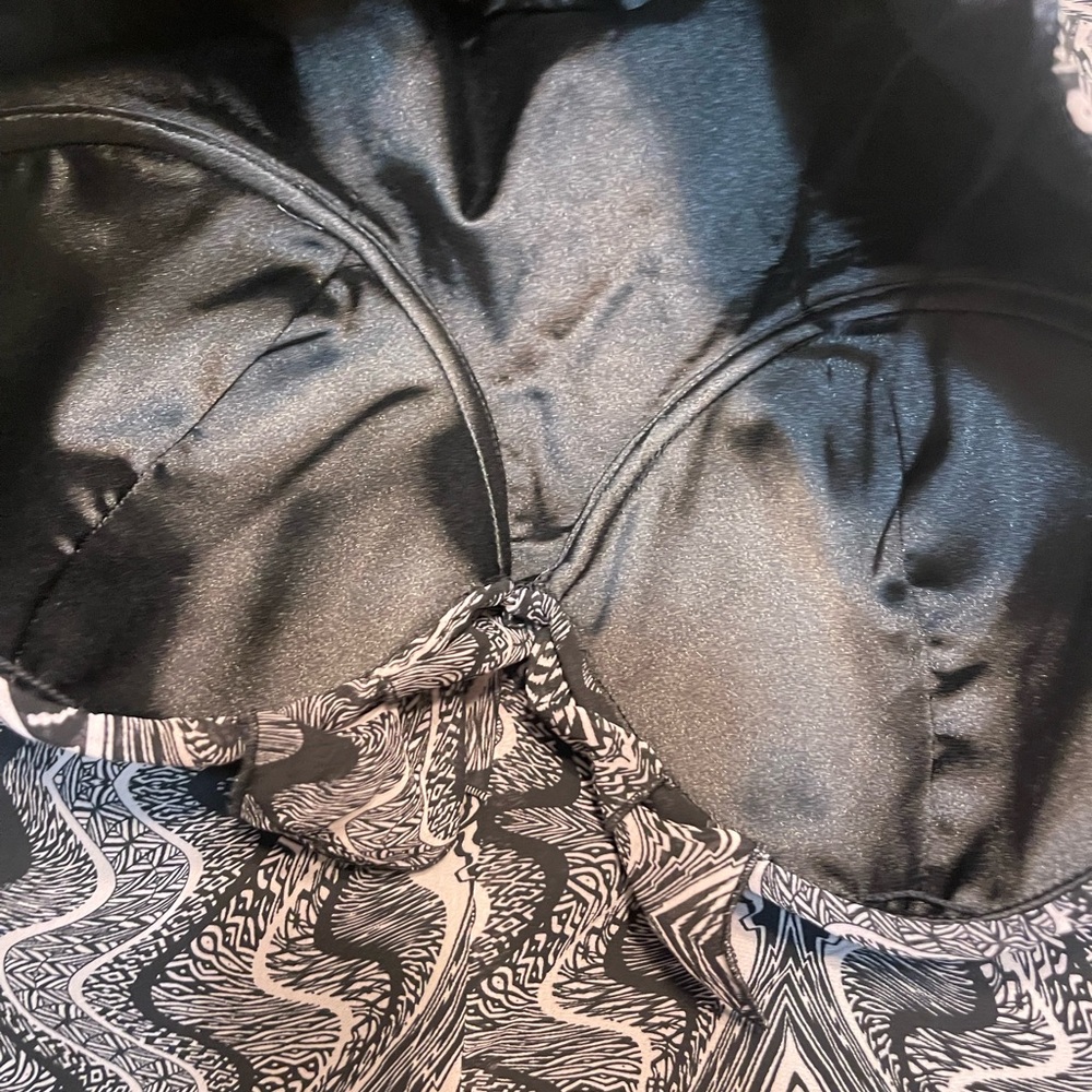 Guess Ruffle Mini Dress - Picture 11 of 15